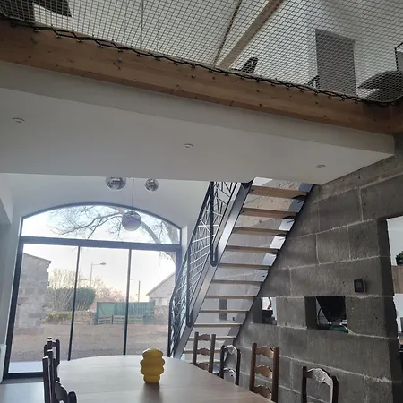 Villa Villa Volvic Volvic